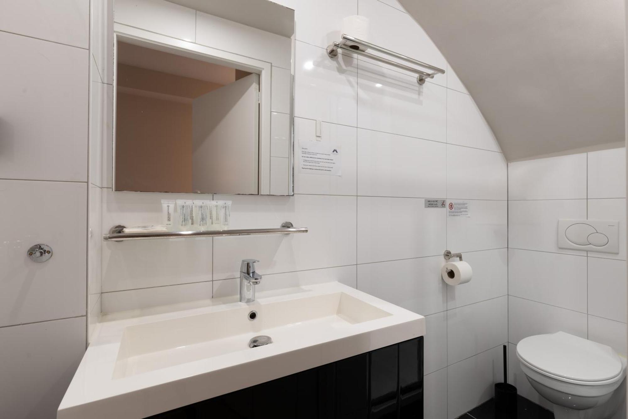 Midtown Hotel Twin Studio Amsterdam Buitenkant foto
